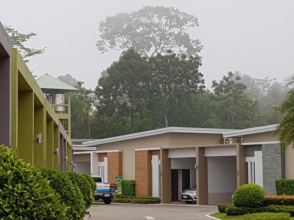 Smile Resort Thungsong Thung Song Exterior photo